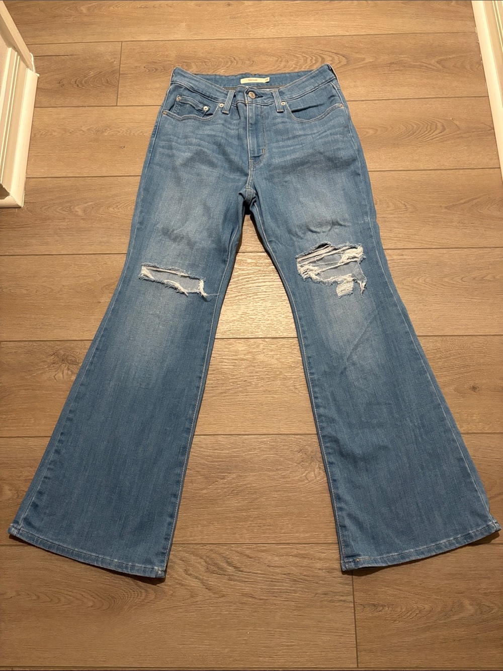 Levi's 726 Light Wash Distressed Flare Jeans Waist 28/US Size 6